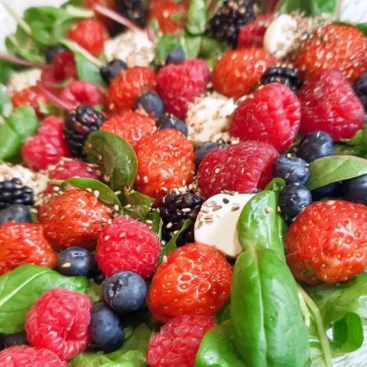 Feldsalat mit Beeren– 5 einfache Tipps für den besten Geschmack ...
