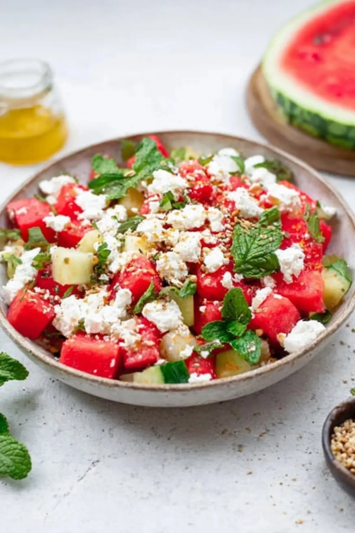 Melonen Feta Salat – 5 einfache Zutaten für den Sommer - Kochkomplizin