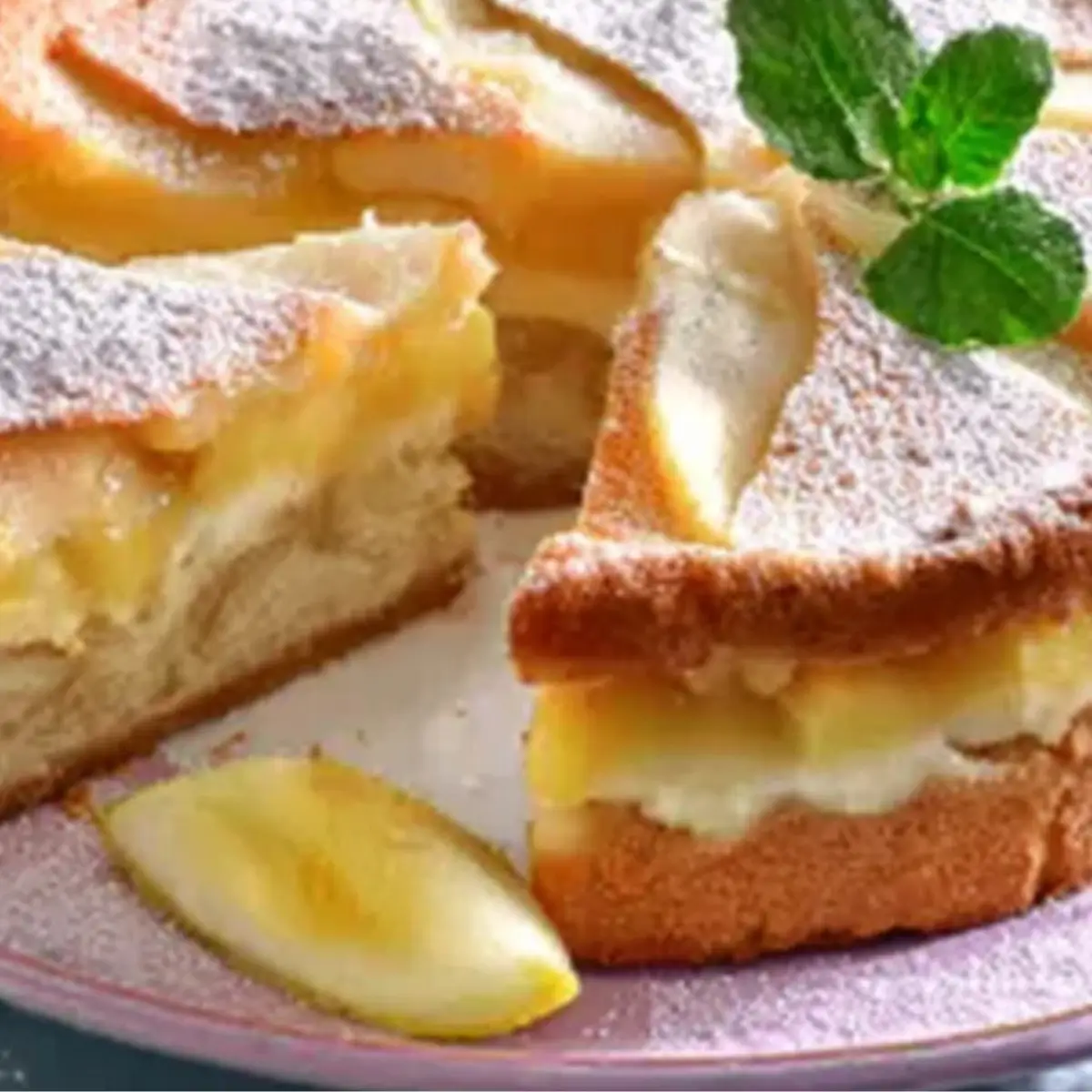 Birnenkuchen mit Pudding – Einfaches Rezept für 4 Portionen - Kochkomplizin