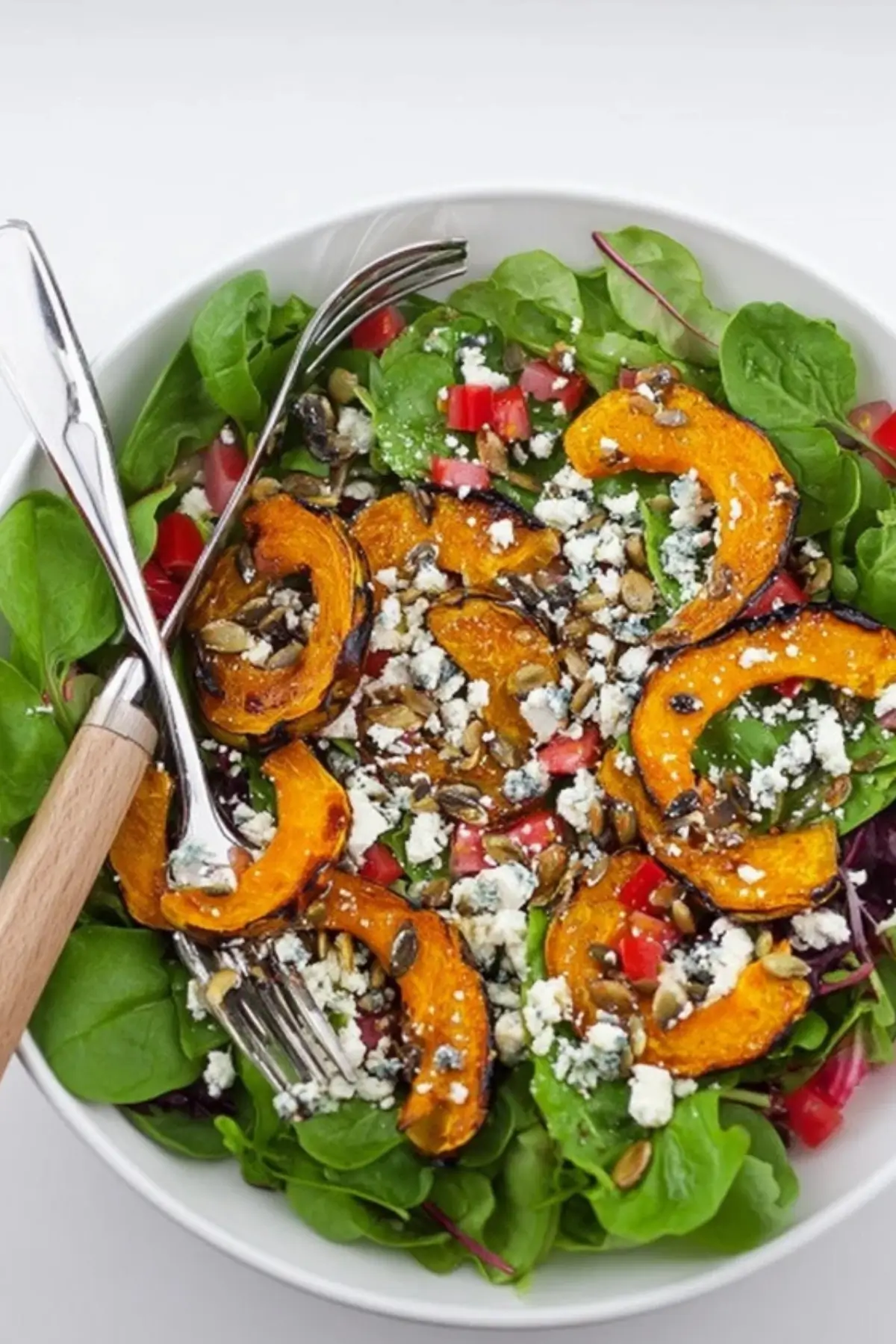 Kürbis-Feldsalat mit Feta: Ein Herbstgenuss - Kochkomplizin