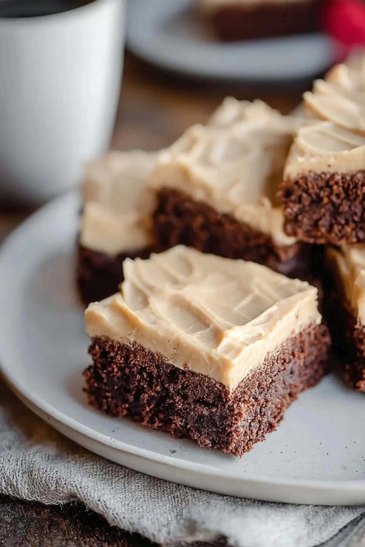 Kaffee Brownies mit Frosting – Bestes Rezept - Kochkomplizin