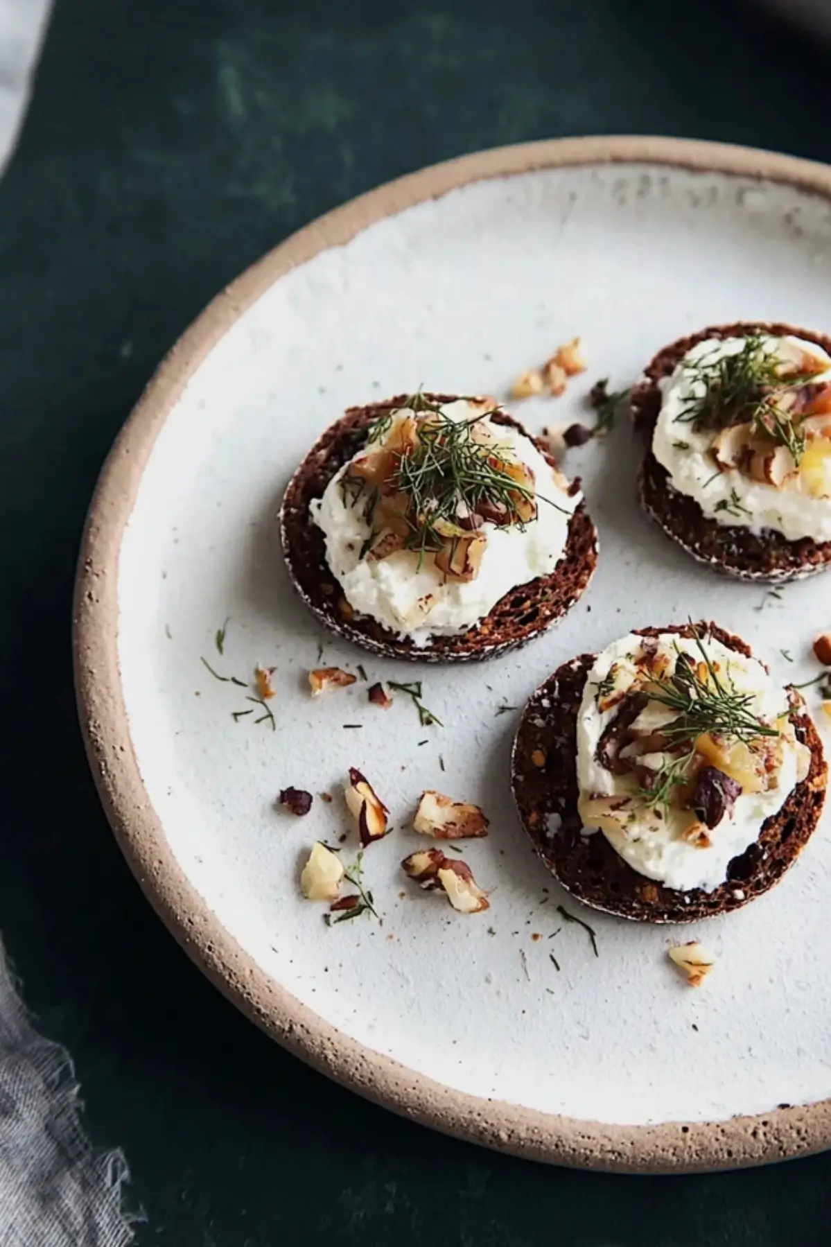 Pumpernickel Hãƒâppchen Mit Ei