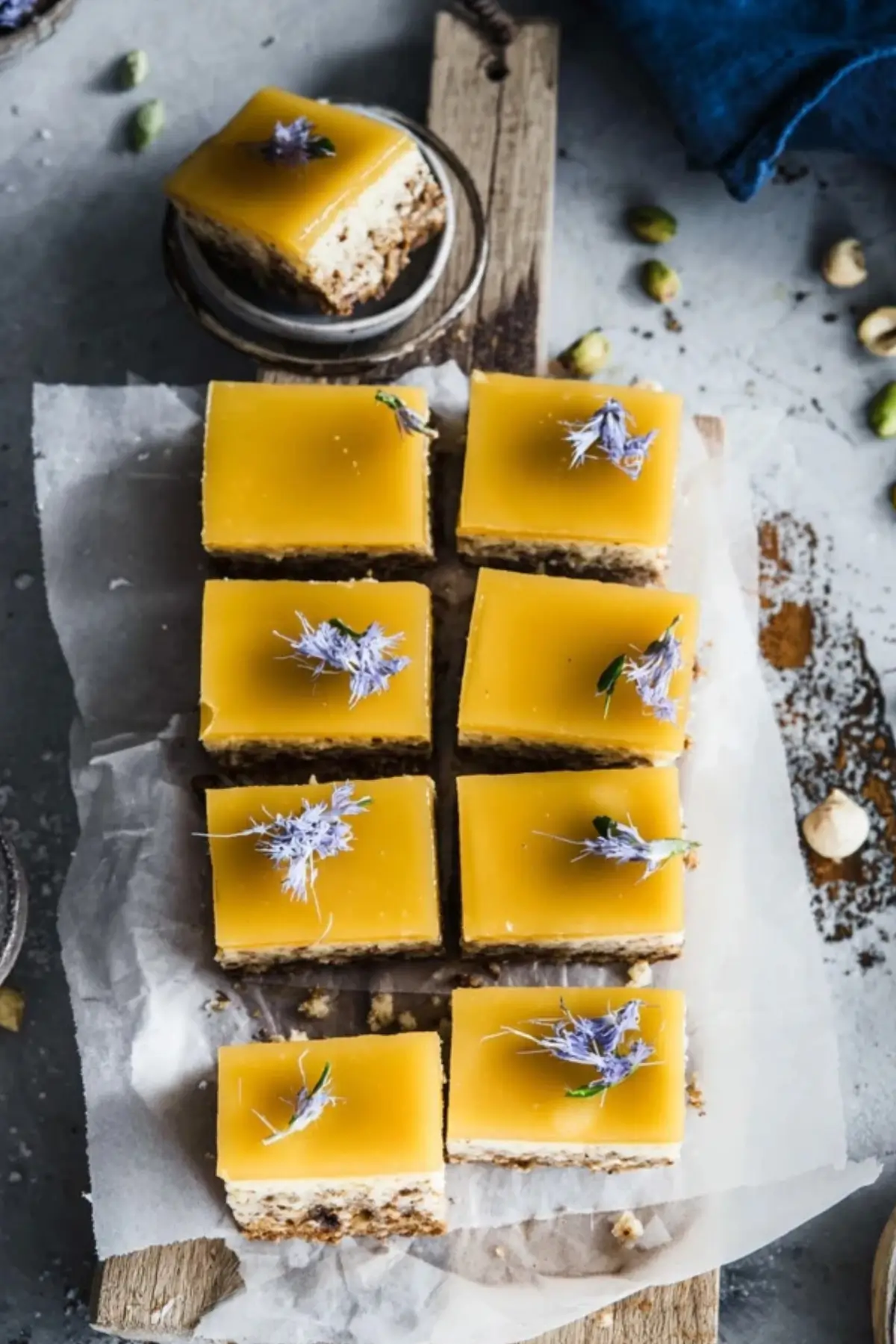 Aprikosen Haselnuss Schnitten