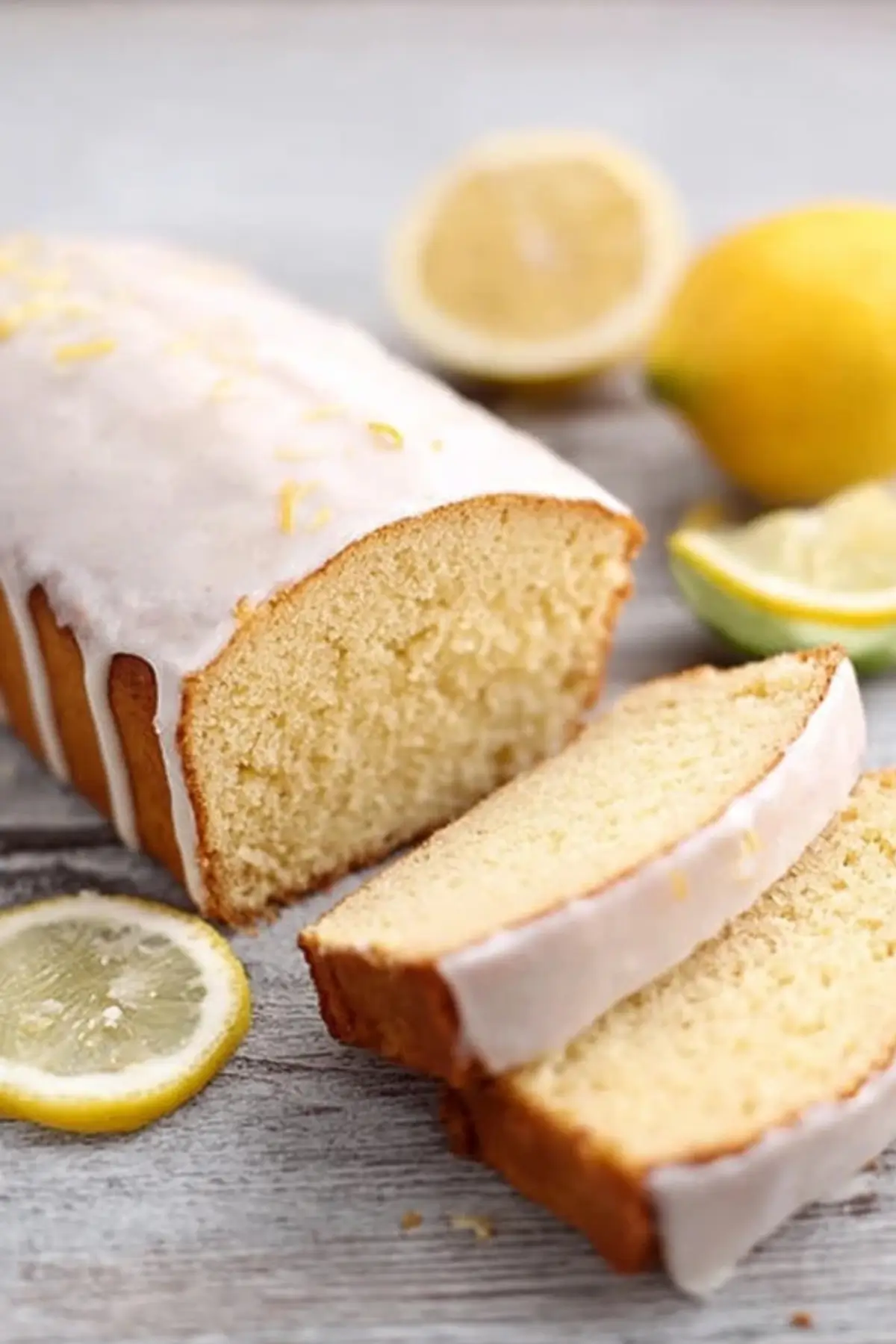 Saftiger veganer Zitronenkuchen