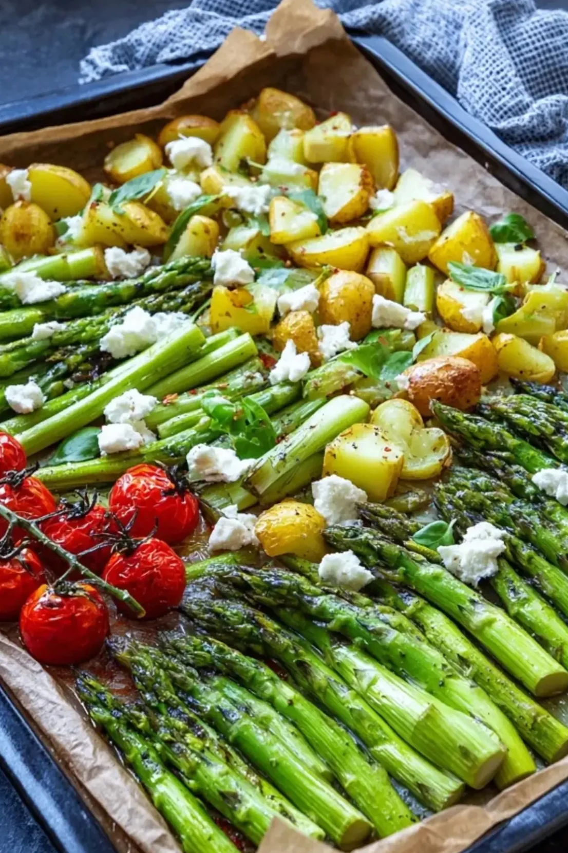 Grüner Spargel aus dem Ofen