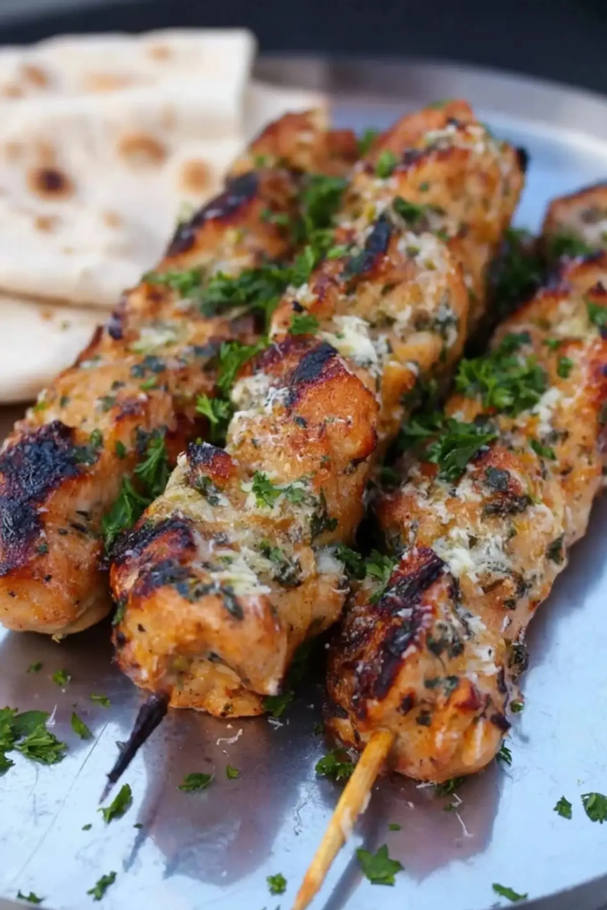 Knoblauch Parmesan Hähnchenspieße