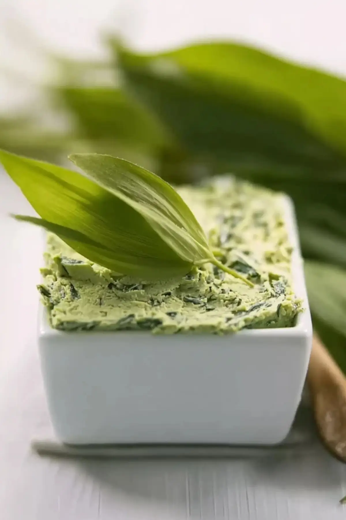 Kräuterbutter mit Bärlauch