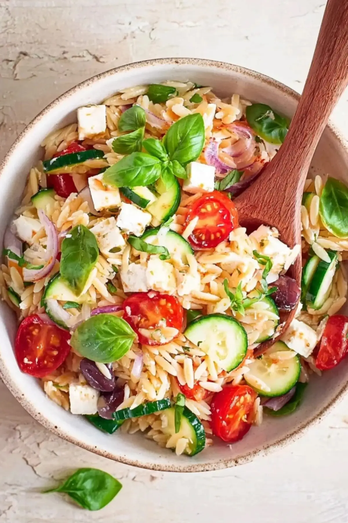 Schneller Kritharaki Salat